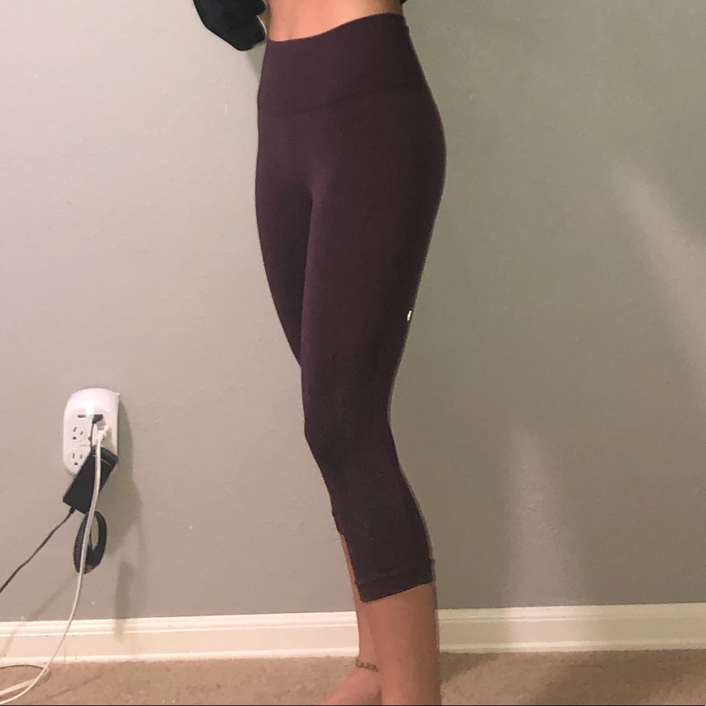 Lululemon In the Flow crop leggings